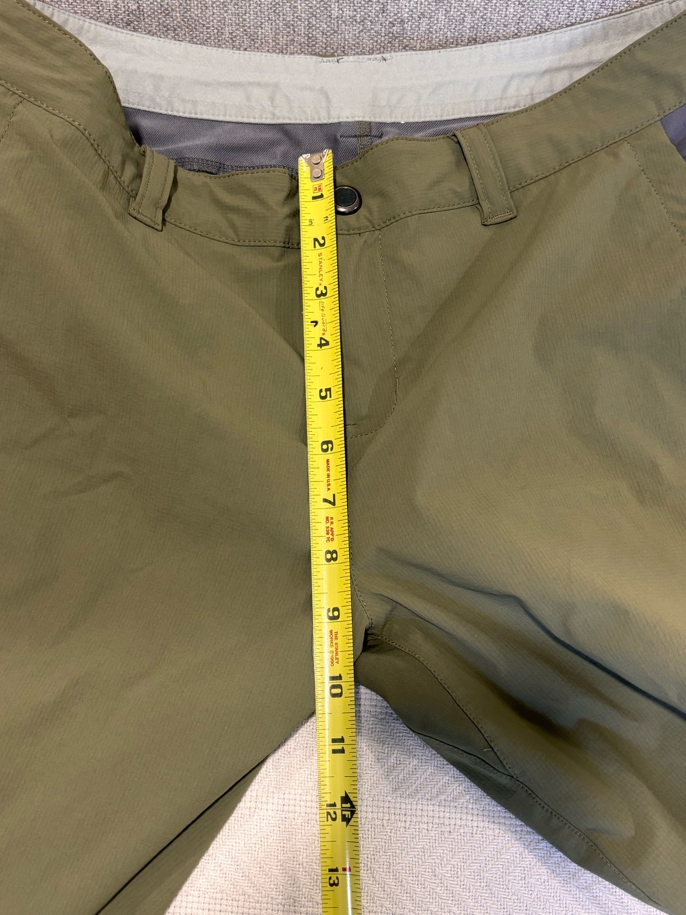 🔴REI Olive Green Zip-Pocket Bermuda Shorts - Picture 3 of 11